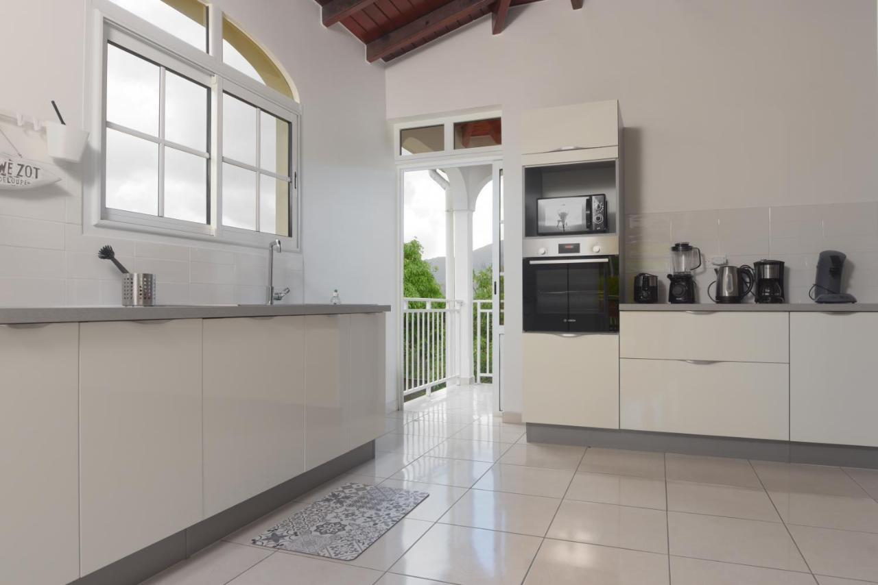 O'Bel Ter Apartment ปวงต์-นัวร์ ภายนอก รูปภาพ