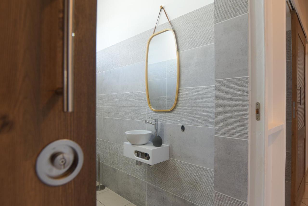 O'Bel Ter Apartment ปวงต์-นัวร์ ภายนอก รูปภาพ